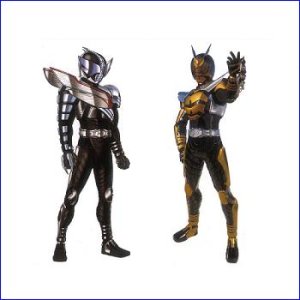 画像: ≪06/7月・ＮＥＷ≫★仮面ライダーカブト ビッグサイズソフビフィギュアインブリスター〜仮面ライダードレイク編〜【全２種orドレイク単品】